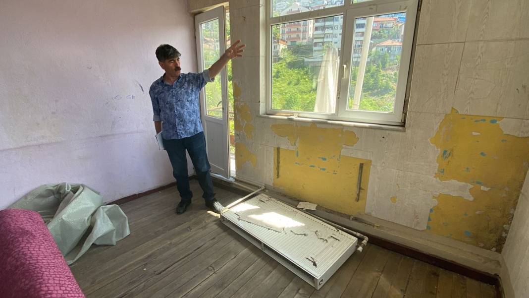 6 yıl önce kiraya verdiği evine girince dehşete düştü! İnsan bunu nasıl yapabilir? 4